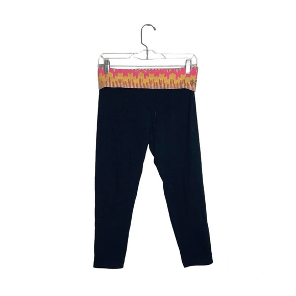 Victoria’s Secret Black Printed Fold Over Waist Capri Leggings Small Women’s - Picture 1 of 11